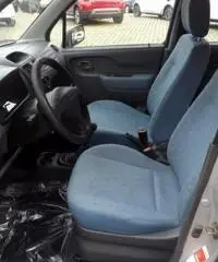 SUZUKI Wagon R+ 1.3i 16V cat 4x4 GL