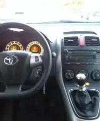 TOYOTA Auris 1.6 5 porte Sol