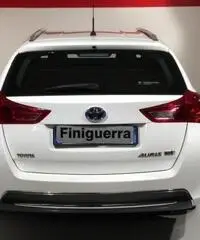 TOYOTA Auris Touring Sports 1.8 Hybrid Active Eco