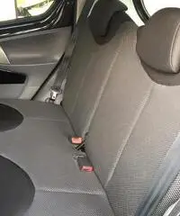 TOYOTA Aygo 1.0 12V VVT-i M-MT 5p Autom. Sol