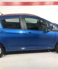 TOYOTA Yaris 1.0 5 porte Cool