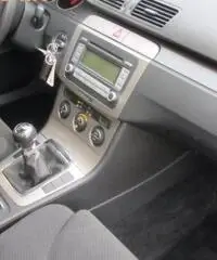 VOLKSWAGEN Passat 1.9 TDI/105CV DPF Var. Comf.