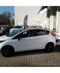 FORD Fiesta 1.5 TDCi 75CV 5 porte Black & White Edition