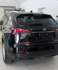 Lexus NX 300h Hybrid 4WD Luxury