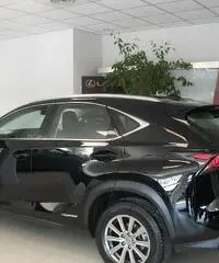 Lexus NX NX Hybrid