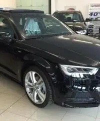 AUDI A3 SPB 2.0 TDI Sport S line Tetto+Far LED +