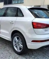 AUDI Q3 2.0 TDI 150 CV Sport +Navi +Xenon +