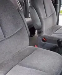 CHRYSLER Voyager 2.5 turbodiesel LE