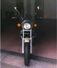 MOTO GUZZI NEVADA 750