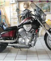 Honda Shadow VT 600