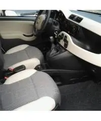 FIAT Panda 1.3 MJT 95 CV S&S 4x4 5 POSTI