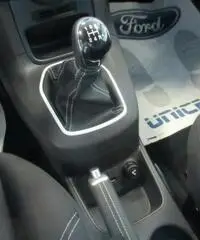 FORD Fiesta 1.5 TDCi 75 CV 5p. Black & White Edition