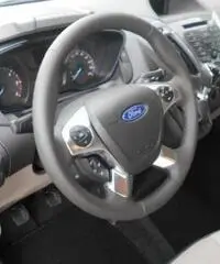 FORD Tourneo Custom 310 2.0 TDCi 170CV 9 POSTI 