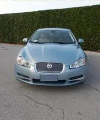 JAGUAR XF JAGUAR XF 2.7D PREMIUM LUXURY FULL OPTIONALS
