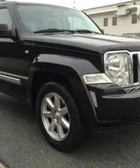 JEEP Cherokee 2.8 CRD DPF Limited Auto +Pelle +Navi +Sens Pdc