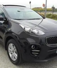 KIA Sportage 1.7 CRDI 2WD +Tetto pan.+Navig+telecamera+Pelle