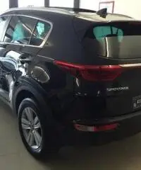 KIA Sportage 1.7 CRDI 2WD +Tetto pan.+Navig+telecamera+Pelle