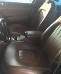 LANCIA Thesis 2.4 JTD 20V aut. Emblema