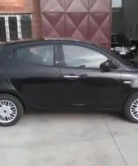 LANCIA Ypsilon 1.3 MJT 16V 95 CV KM0 5 porte S&S Silver