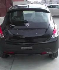 LANCIA Ypsilon 1.3 MJT 16V 95 CV KM0 5 porte S&S Silver