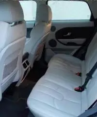 LAND ROVER Range Rover Evoque RANGE ROVER EVOQUE 2.2 TD4 150CV PURE TECH PACK AU