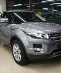 LAND ROVER Range Rover Evoque 2.2 TD4 5p. Pure