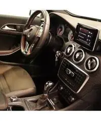 Mercedes-Benz Classe A A 180 BlueEFFICIENCY Premium