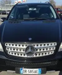 MERCEDES-BENZ ML 320 CDI Sport 4 MATIC