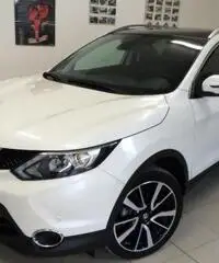 NISSAN Qashqai 1.5 dCi Tekna +Tetto Pan.+Navig+Telecam.+