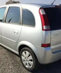 OPEL Meriva 1.6 16V Cosmo + clima autom + cerchi lega + radio