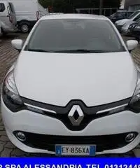 RENAULT Clio 1.2 75CV 5 porte GPL Live KM 11000 -PARI AL NUOVO