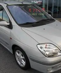 RENAULT Megane Scénic Evol. 1.6 16V cat Expression