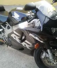 Vendo Honda CBR