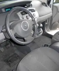 RENAULT Scenic 1.5 dCi/105CV