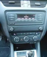 SKODA Octavia 1.6 TDI CR 105CV Wagon Ambition