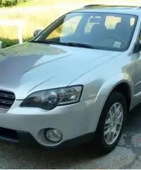 SUBARU OUTBACK SUBARU LEGACY OUTBACK SW 2.5 BIFUEL 4X4 AUTOMATICO