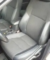 TOYOTA Auris Touring Sports 1.8 Hybrid Lounge