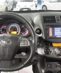 TOYOTA RAV 4 RAV4 Crossover 2.2 D-4D 150 CV DPF Exclusive