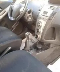 TOYOTA Yaris 1.4 D-4D DPF 3 porte Sol