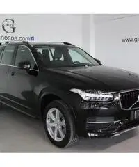 Volvo XC90 D5 AWD Geartronic 7 posti Momentum - AZIENDALE