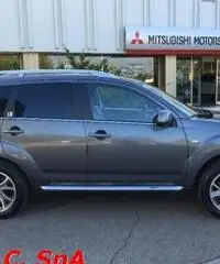 CITROEN C-Crosser 2.4 170CV CVT Crociera Nera 7 Posti