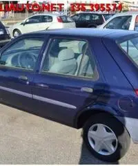 FORD Fiesta 1.2i 16V cat 5 porte Ghia NEOPATENTATI