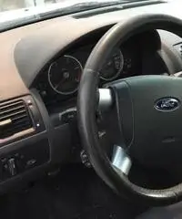 FORD Mondeo 2.0 16V TDCi (130CV) 4p.