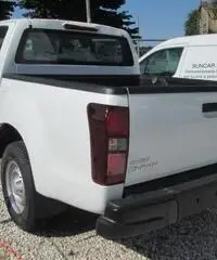 ISUZU D-Max 2.5 Crew Cab Satellite 4WD