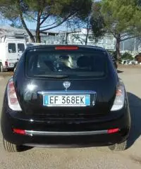 LANCIA Ypsilon 1.2 anno 12/2010 km 110000 euro 5