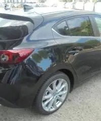 MAZDA 3 1.5 105 CV Skyactiv-D KM ZERO PELLE BIANCA Exceed