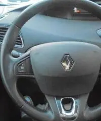 RENAULT Scenic 1.5 dCi 110CV 7 POSTI