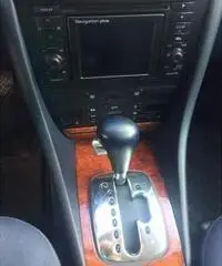 Audi A6 2.5 TDI quattro