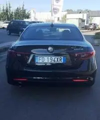 Alfa Romeo Giulia 2.2 Turbo Diesel 150 Cv Business Launch Edition