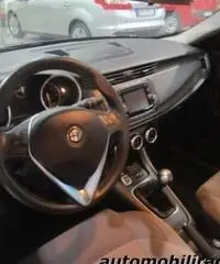 ALFA ROMEO Giulietta 1.6 JTDm-2 105 CV Distinctive